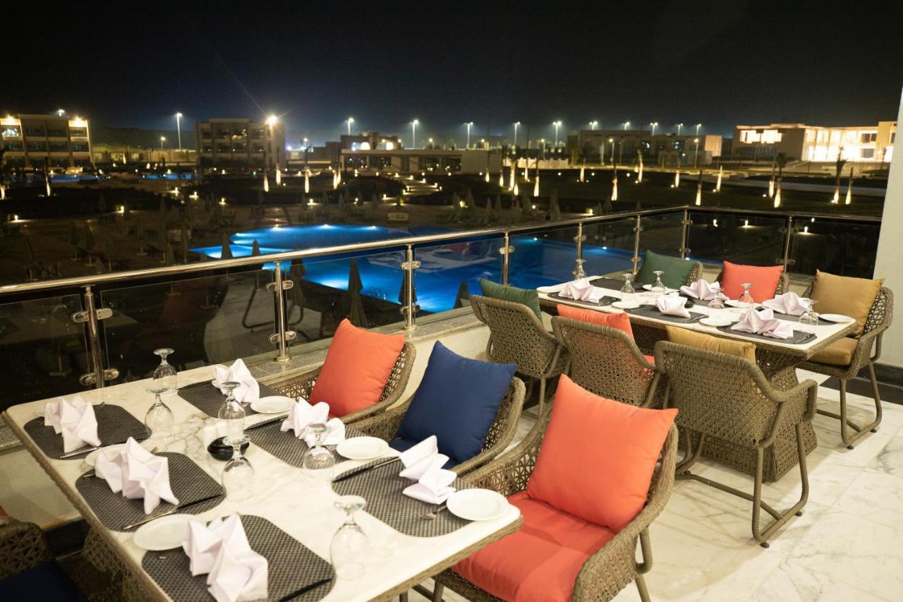 Tolip Olympic International City New Cairo Bagian luar foto
