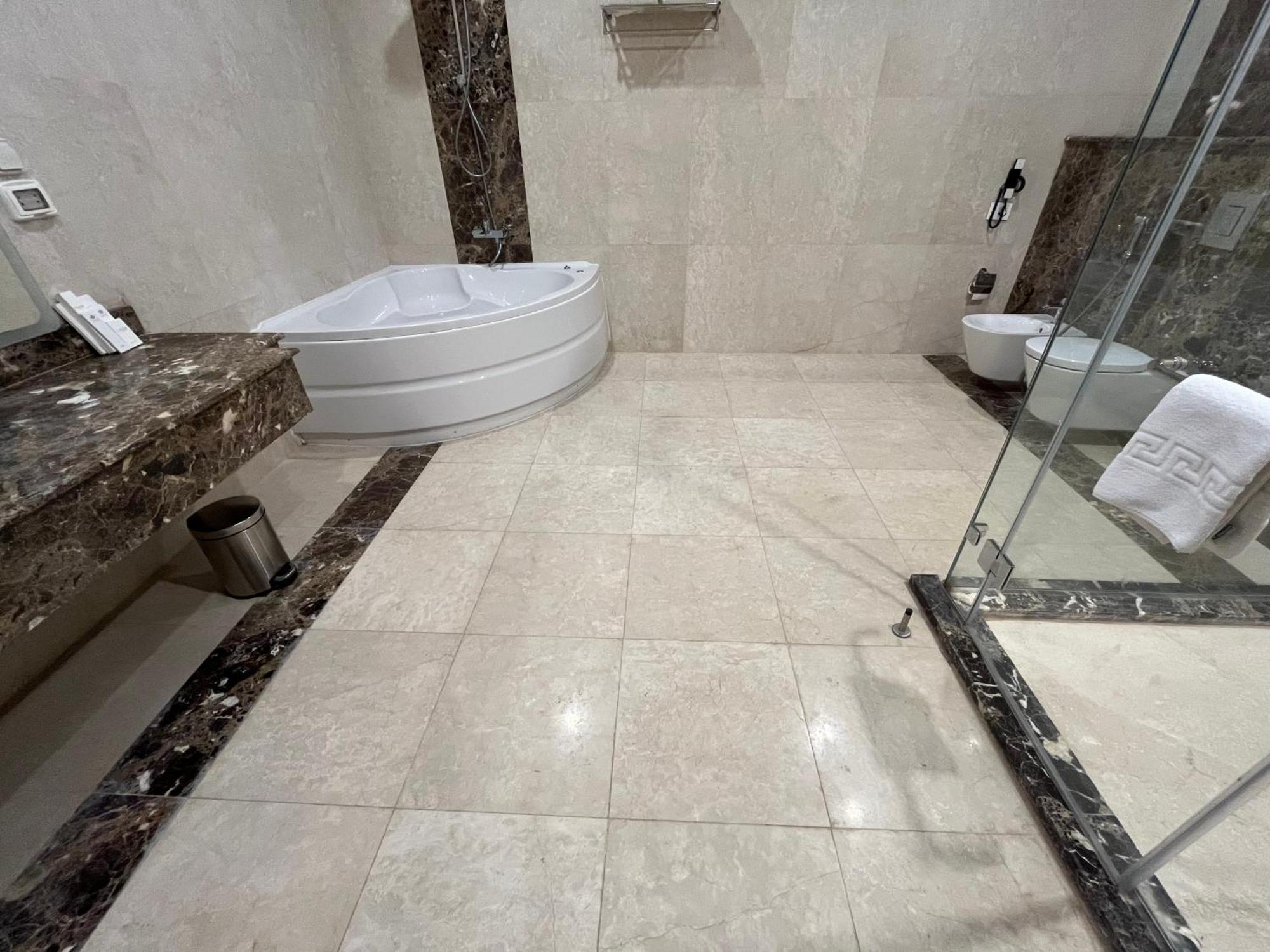 Tolip Olympic International City New Cairo Bagian luar foto
